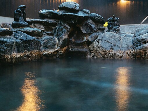 【東京都の人気銭湯】「堀田湯」は老舗の趣と最新サウナが融合した施設。薬草サウナと開放的な露天風呂でリラックス