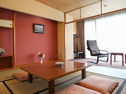 【楽天トラベル×スーパーDEAL】「阿蘇内牧温泉 ホテル角萬」が実質40％引き！ 地下500mから湧き出る豊富な湯量が自慢【2月28日】