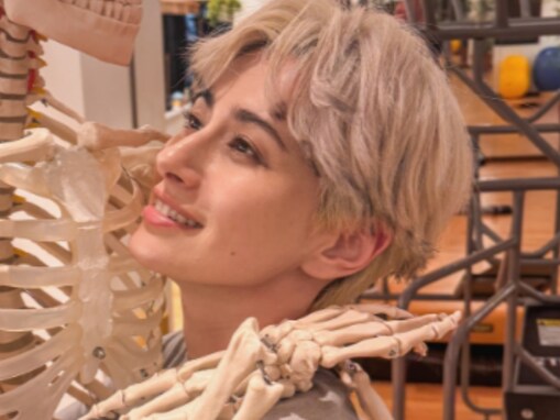 「彼氏？」ホラン千秋、ハグショットに「お似合いです」「骨のある人が好みと聞いていたけど…」の声！