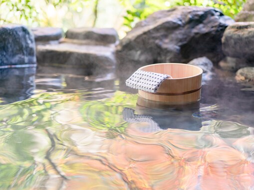 【茨城県の人気スーパー銭湯】「いちの湯古河店」は開放感あふれる「野天風呂」が自慢。打たせ湯の水圧も注目