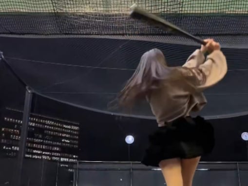 「オオタニサンやイチローさんばり」元アイドルのバッティングに驚きの声「強烈」「迷いなきスイング」