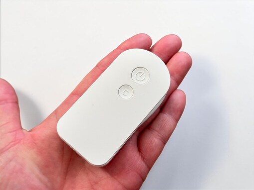 【3COINS】入荷しても即完売！ 「コンパクトLEDブックライト」値段以上の実力