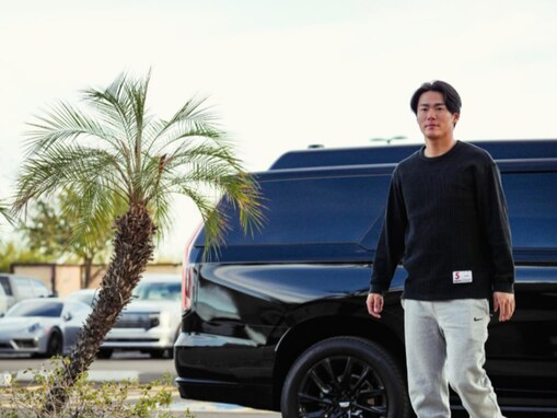 「おかえり」山本由伸、WBC日本代表に合流！ 愛犬ショットも「カルロスはキケ家でお留守番なのね」