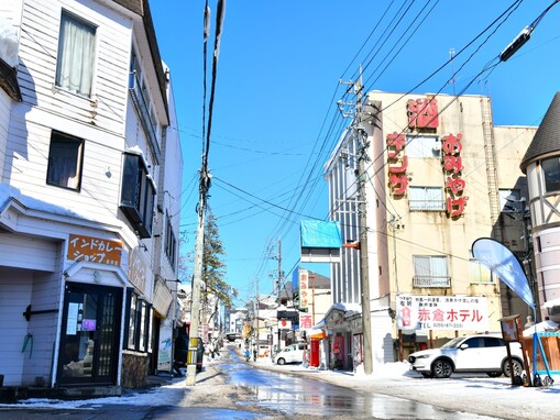 【新潟県】「昭和レトロな雰囲気が…」美肌の湯としても名高い「赤倉温泉」の魅力とは？