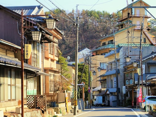 【長野県】「雰囲気が好き」“昭和レトロ”な街並みに癒される「浅間温泉」の魅力とは？