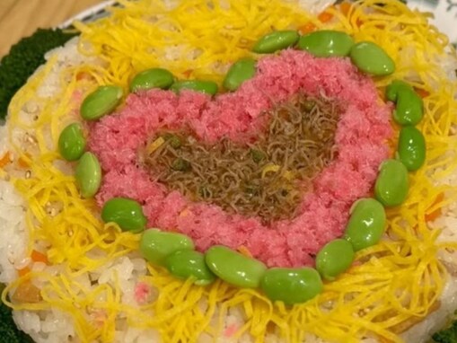 「本当に良いママ」土屋太鳳、“小さな家族と一緒に作った押し寿司”公開「成長が愛おしい」「綺麗すぎる」