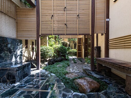 【東京都の人気銭湯】「中延温泉 松の湯」は都心で天然温泉が楽しめる。本格ロッキーサウナも完備