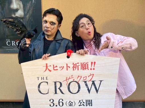 「え？誰と誰！？」M-1チャンピオンの別人級メイク姿に「素通りするところでした」と驚きの声！