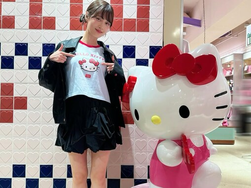 「幸せいっぱいの時間だった～！」山下美月、サンリオハウスで美脚ショット公開！ ポムポムプリンとの2ショットも