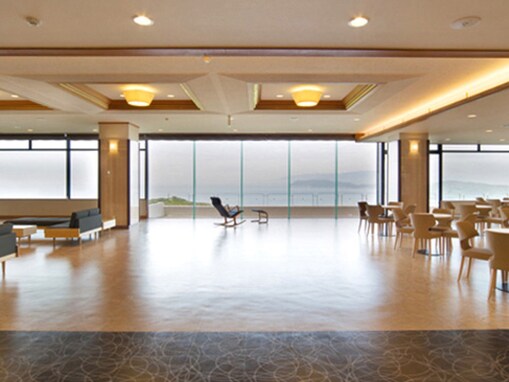 【楽天トラベルスーパーSALE】「休暇村 紀州加太」が最大20％オフ！ 紀淡海峡に浮かぶ島々を一望できる絶景夕陽の宿【3月8日】