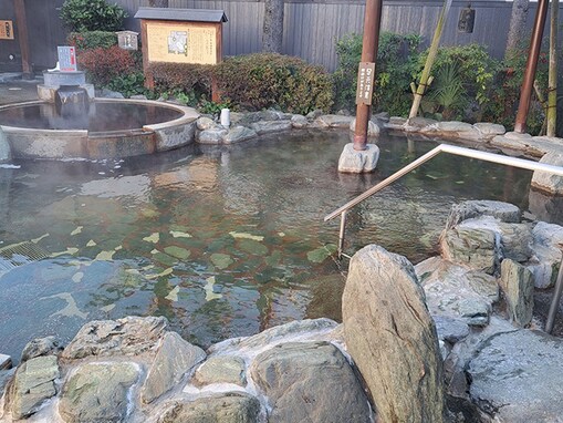 【神奈川県の人気スーパー銭湯】「相模･下九沢温泉 湯楽の里」は源泉加温かけ流しが自慢
