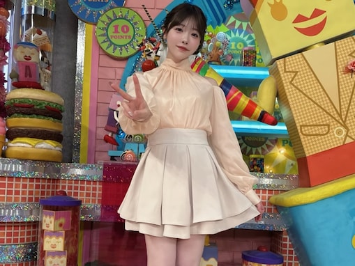 アイドル、圧巻スタイル際立つ美脚ショット公開「アッコにおまかせ！ 生放送ありがとうございました」