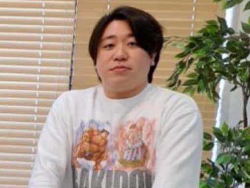 「なんかサイズおかしくないか？」お笑い芸人のスリーショットが話題に！ 「合成じゃないの？？」