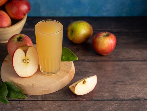 新年度のあいさつで贈りたい「青森県のお土産」ランキング！ 2位「りんご茶」を抑えた1位は？【2026年調査】