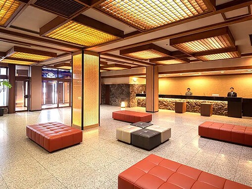 【山口県の人気ホテル】「萩温泉郷 源泉の宿・萩本陣」は14種類の湯めぐりと絶景足湯が楽しめる宿