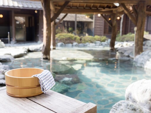 【栃木県の人気日帰り温泉】「五峰の湯」は雄大な山々を一望できる施設。なめらかな「美人の湯」でリラックス