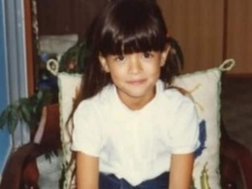 「涙が溢れて来る」アンジェラ・アキ、幼少期ショット＆新曲公開。心境つづる「生まれる怒りを燃料にして」