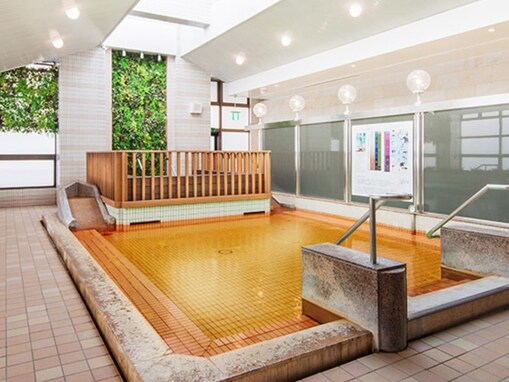 【東京都の人気スーパー銭湯】「天然温泉 平和島」は都内屈指の天然温泉を誇る施設。2種類のスパでリラックス