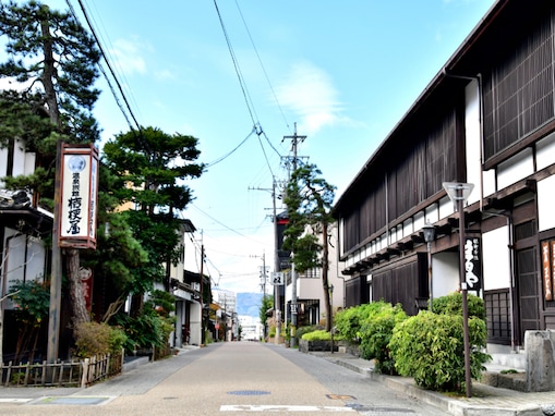 【長野県】“昔ながらの公衆浴場”が10カ所も。素朴な温泉街のある「下諏訪温泉」の魅力とは？
