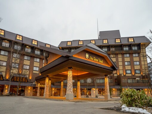 【楽天トラベルセール】「草津温泉 草津ナウリゾートホテル」が今だけ特別価格に！ 源泉かけ流しの温泉で高原リゾートを満喫【3月28日】