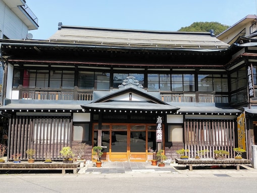 【楽天トラベル売れ筋1位】山形県「小野川温泉 扇屋旅館」は文豪にも愛された歴史を持つ老舗宿【3月28日】