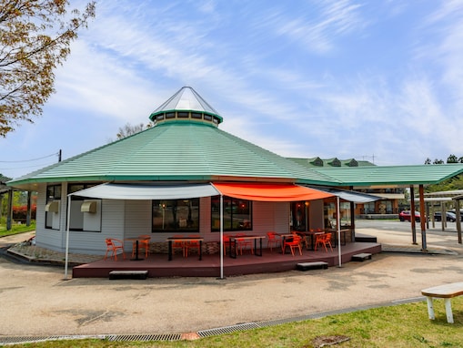 「バイキングのカフェに行きたい」グルメが魅力的な“岡山県の道の駅”ランキング1位にコメント殺到！【2026年調査】