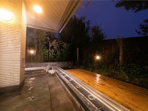 【兵庫県の人気日帰り温泉】「太山寺なでしこの湯」は天然ラジウム温泉を源泉かけ流しで楽しめる施設