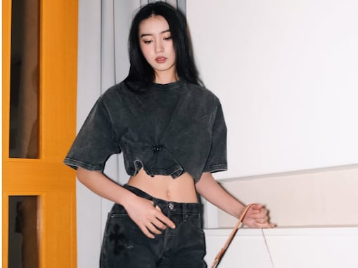 木村拓哉＆工藤静香の次女・Koki,、ヴィトンコーデでへそ出しショット披露！ 圧巻のボディライン際立つ姿