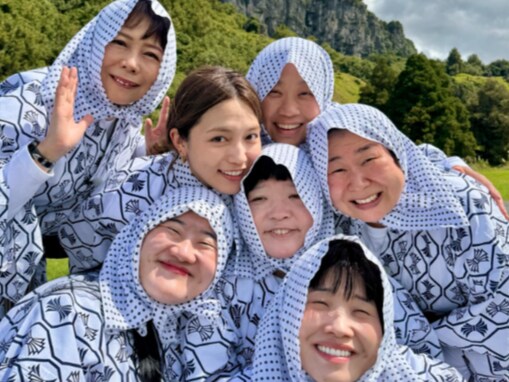 「身体はってましたねぇ」『イッテQ』温泉同好会に“新弟子”川口春奈が参戦「可愛いのにお笑いでもガチだね」