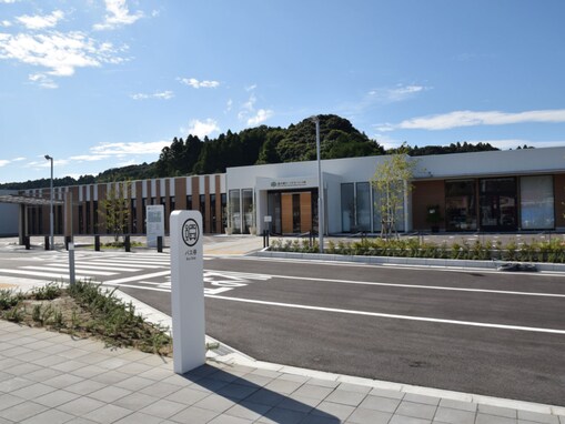 【千葉県の人気日帰り温泉】「むつざわ温泉 つどいの湯」は太古の化石海水を楽しめる施設。源泉かけ流しの内湯でリラックス