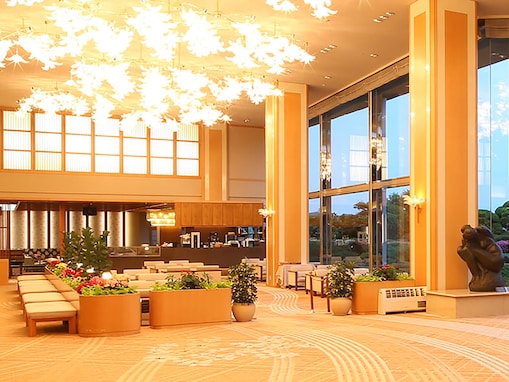 【兵庫県の人気ホテル】「有馬温泉 有馬グランドホテル」は絶景の露天風呂と多彩な食事が楽しめる