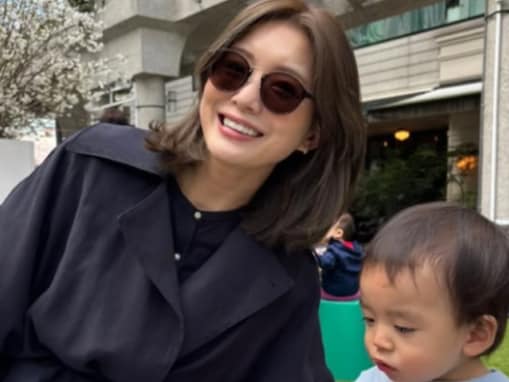 「すっかりお兄ちゃんだね」蜂谷晏海＆井戸田潤、息子2人とのお花見ショット公開「綺麗なママで素敵」