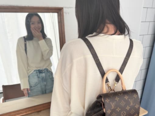 「この方は本当にずっと可愛」佐々木希、ルイ・ヴィトンのリュックを背負う姿に反響「母は強しだね！」