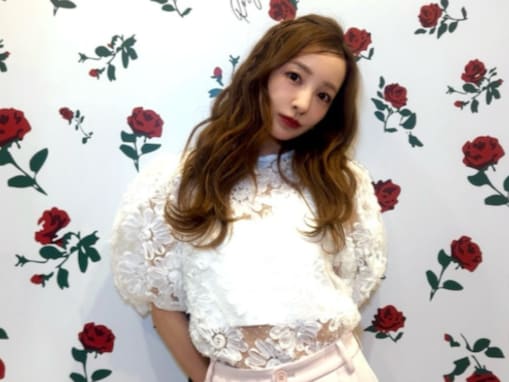 「超似合う」板野友美、春らしいピンクコーデに絶賛の声！ 「おしゃれでスタイル良くて可愛い」