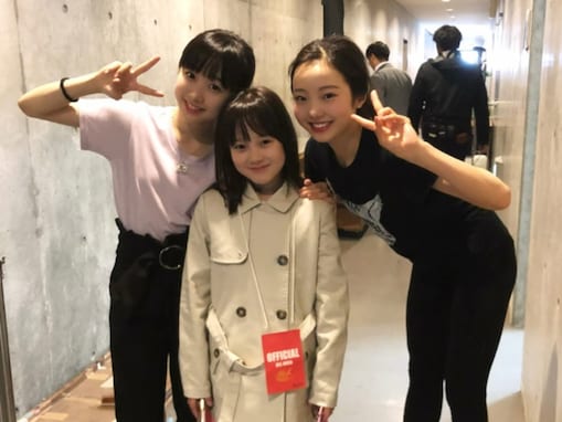 「姉妹みんな可愛いのは何で？」本田真凜、3姉妹の幼少期ショットを披露！ 「いつの間にか美人三姉妹」