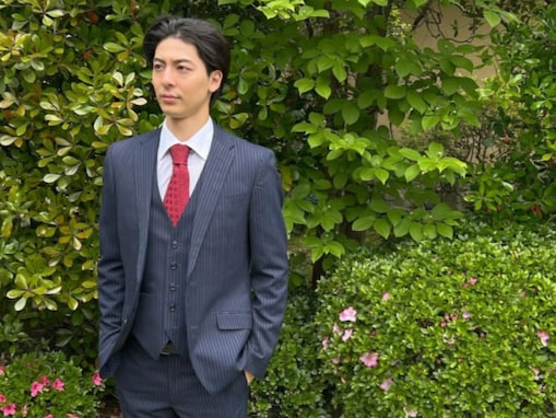 「見る度に大人っぽくなって」高杉真宙、イケメンなスーツ姿公開「カッコよすぎでしょ」「ダンディー」