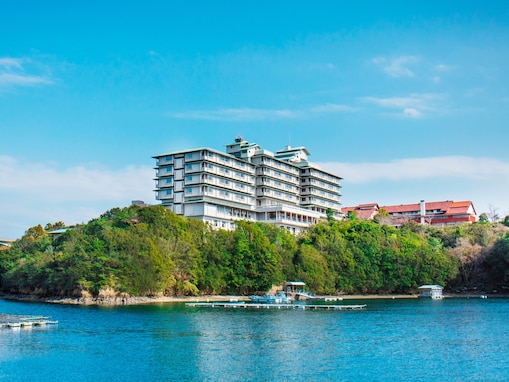 【三重県の人気ホテル】「志摩観光ホテル ザ クラシック」は英虞湾の絶景と伝統が息づく迎賓館