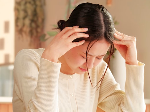 「十分にお金がない」無職の34歳女性、貯金60万円。介護しながら実家暮らしを続ける切実な家計事情