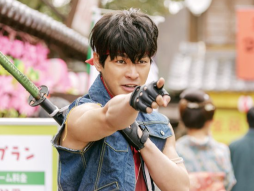 実写作品『銀魂』のアクションシーンで最も圧倒された俳優ランキング！ 「柳楽優弥」を抑えた2人は？