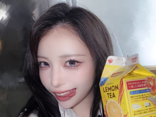 「こわっ」女性アイドル、ネットと現実の比較ショットが話題に！ 「ガチ誰ＷＷＷ」「加工ミス？」