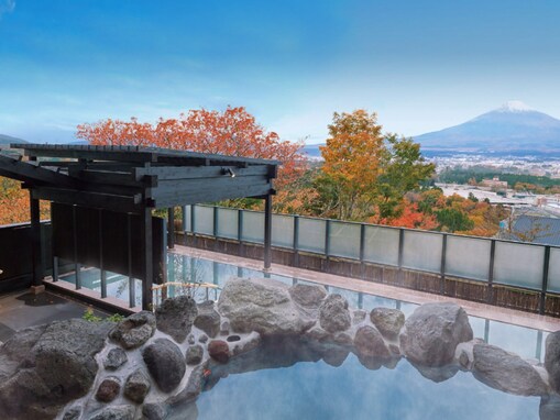 【静岡県の人気スーパー銭湯】「木の花の湯」は富士山を望む絶景が自慢の施設。自家源泉の露天風呂でリラックス