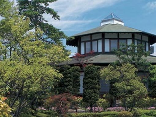 【山形県の人気日帰り温泉】「八百坊」は心身の浄化を目的とした施設。天然温泉でリラックス