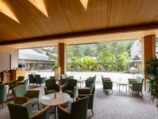 【楽天トラベル売れ筋1位】岩手県「花巻温泉 佳松園」は和の設えと洋の快適性を兼ね備えた上質な寛ぎの宿【4月17日】