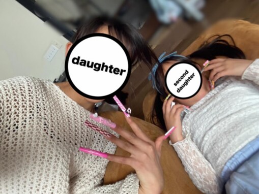 「ミキティーにしか見えない」庄司智春の娘2人が“ギャル化”!? 「やばー！！！」「指長い！」