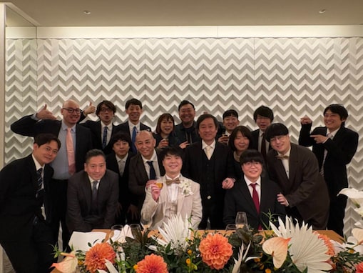 「姐さん今宵も素敵です」椿鬼奴、後輩芸人の結婚式に参列！ 「とっても新鮮で楽しかった」「本当におめでとう」