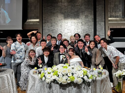 「加藤さん泣きすぎてる」カラテカ入江、元ザブングル松尾の結婚式に参列「顔隠さなくて大丈夫なのかな」
