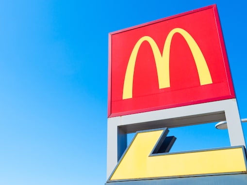 「致死量のビックマック過ぎる」マクドナルドがアフタヌーンティーを提案？ 「もう狂気だろこれ」