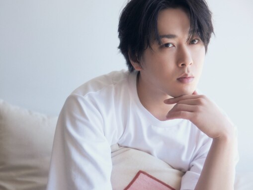 「過去一メロい舘様」宮舘涼太、「#メロだて」ショットに反響！ 「だてが運転席にいる違和感」の声も