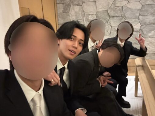 「え？！ 二次元ではないの？」キンプリ永瀬廉、親友の結婚式に参列「新郎の友達におったら気絶するて」