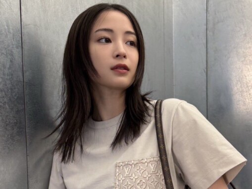 「ラフヴィトン！」広瀬すず、1カ月以上ぶりにインスタ更新！ ラフな着こなしに「間違いなく日本一美人」